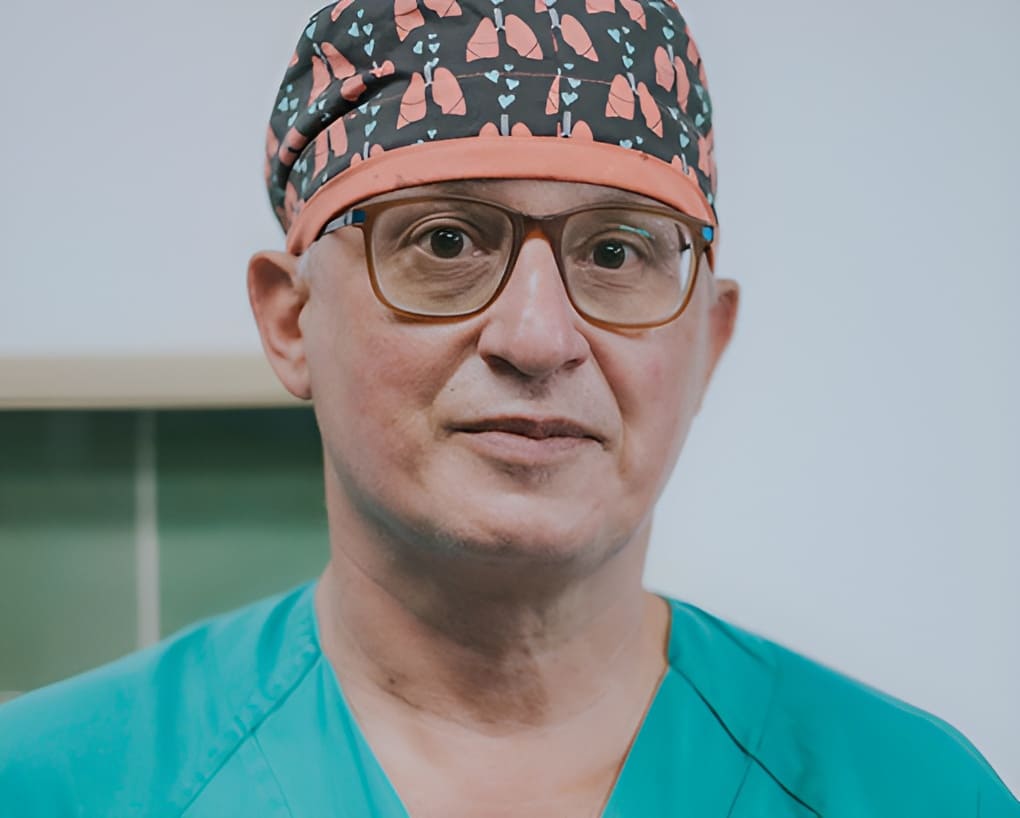 Dr. José Marcelo Galbis, cirujano torácico de referencia en Valencia